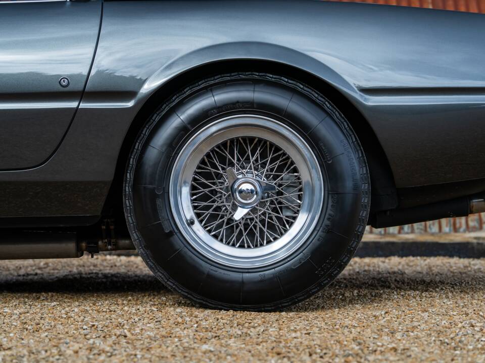 Imagen 30/32 de Ferrari 365 GTB&#x2F;4 Daytona (1973)