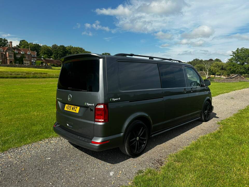 Imagen 3/57 de Volkswagen T6 Multivan 2.0 TDI (2019)