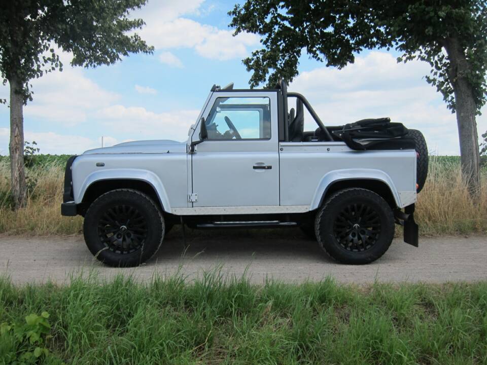 Imagen 14/27 de Land Rover Defender 90 (2008)