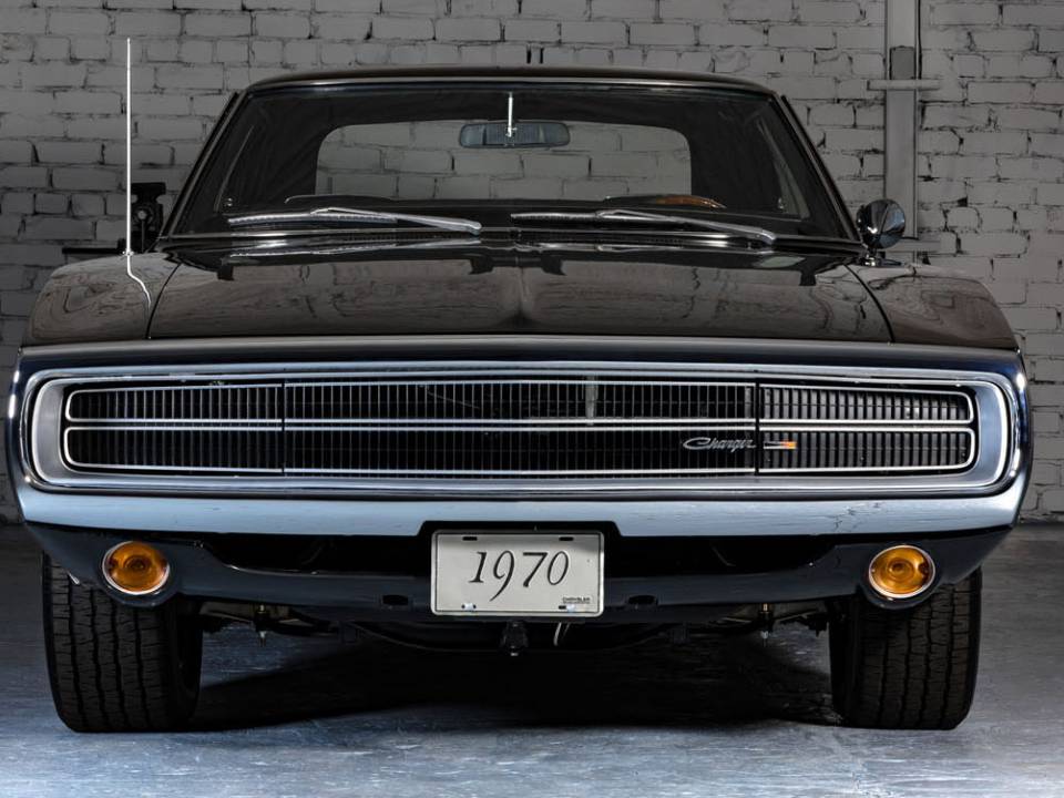 Image 39/50 of Dodge Charger 318 (1970)