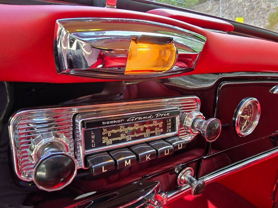 Afbeelding 9/16 van Mercedes-Benz 190 SL (1956)