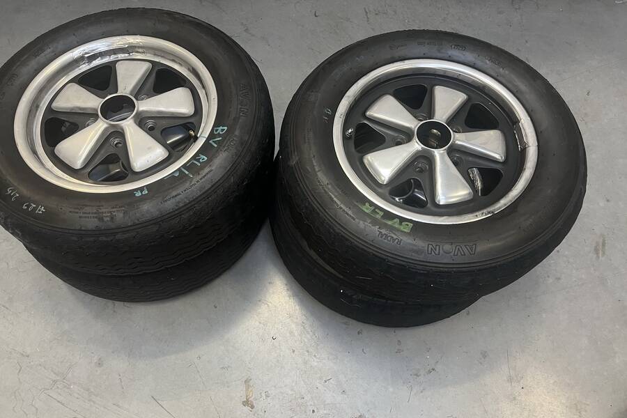 Image 45/50 of Porsche 911 2.0 L (1966)