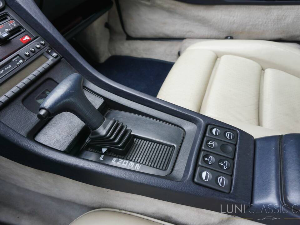 Immagine 37/46 di Porsche 928 S4 (1988)