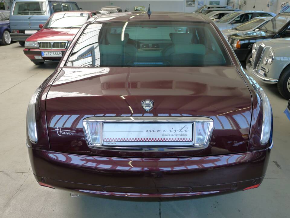 Imagen 27/42 de Lancia Thesis 2.4 (2002)