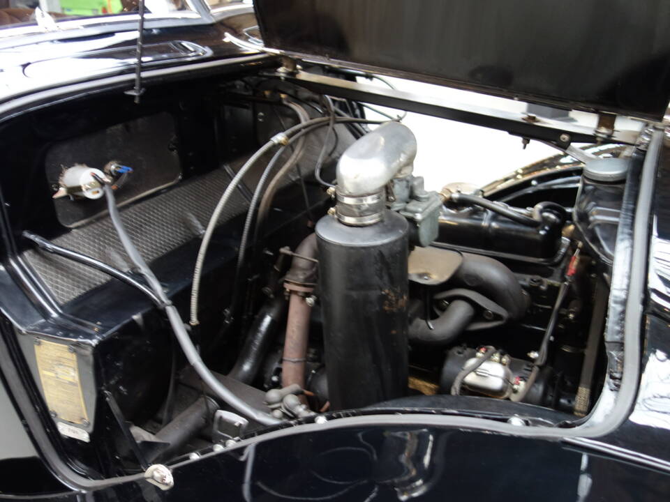 Afbeelding 32/33 van Peugeot 402 B (1936)