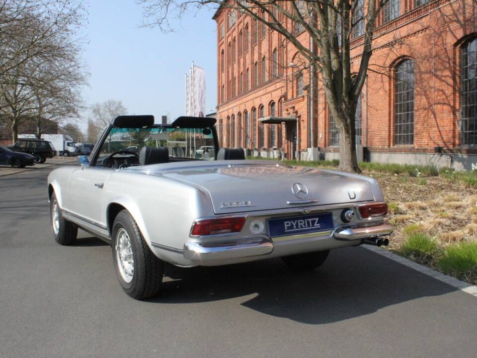 Bild 14/15 von Mercedes-Benz 230 SL (1966)