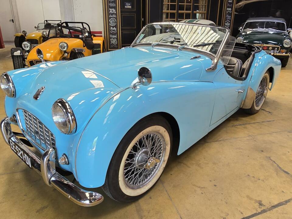 Image 24/50 of Triumph TR 3A (1959)