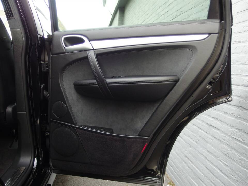 Immagine 64/99 di Porsche Cayenne GTS (2008)