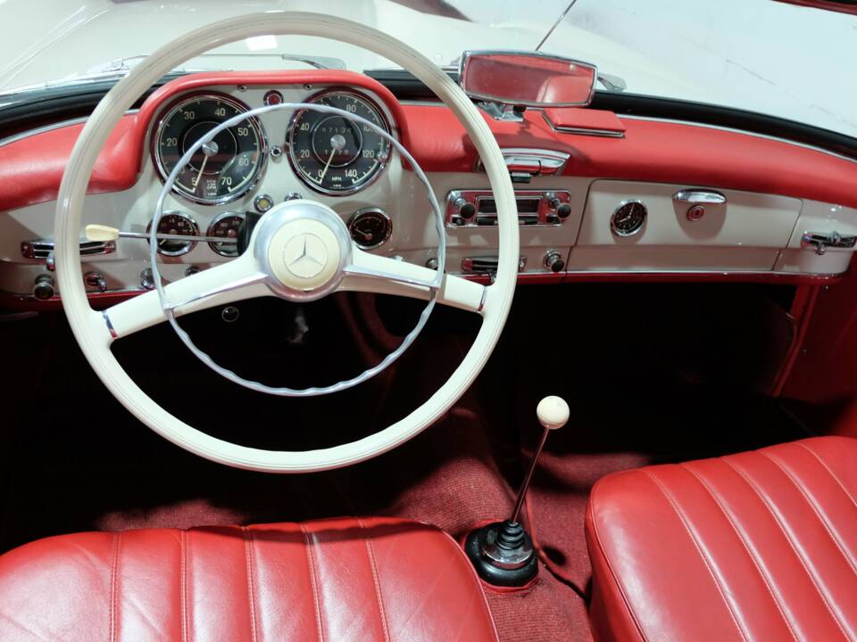 Image 12/31 of Mercedes-Benz 190 SL (1959)