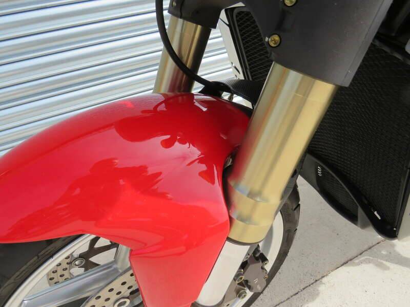 Bild 34/43 von MV Agusta Brutale 750 S (2006)