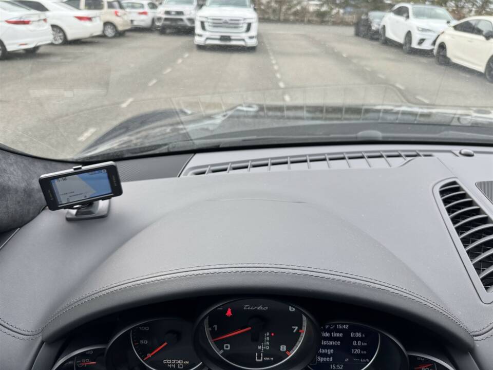 Bild 21/63 von Porsche Cayenne Turbo (2010)