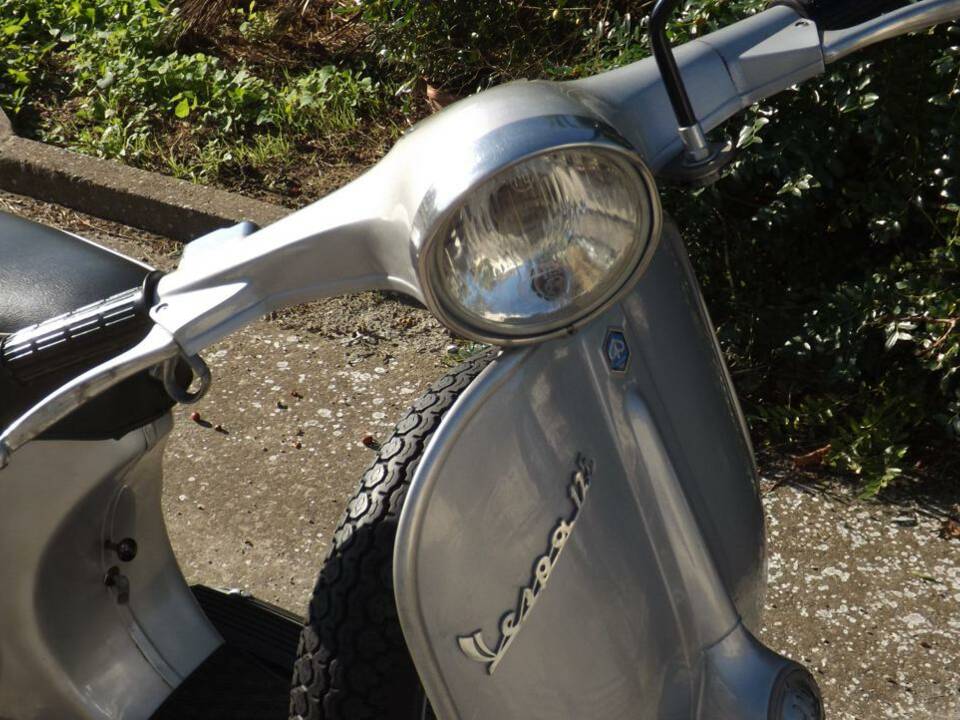 Bild 17/43 von Piaggio Vespa 125 Primavera (1973)