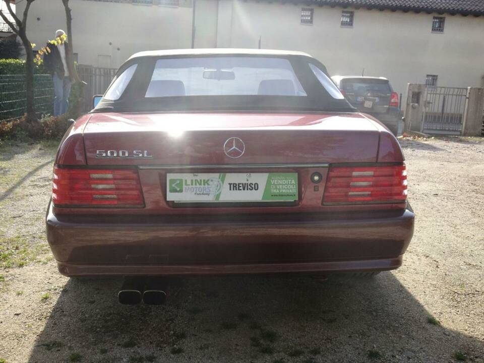 Image 9/45 of Mercedes-Benz 500 SL (1991)
