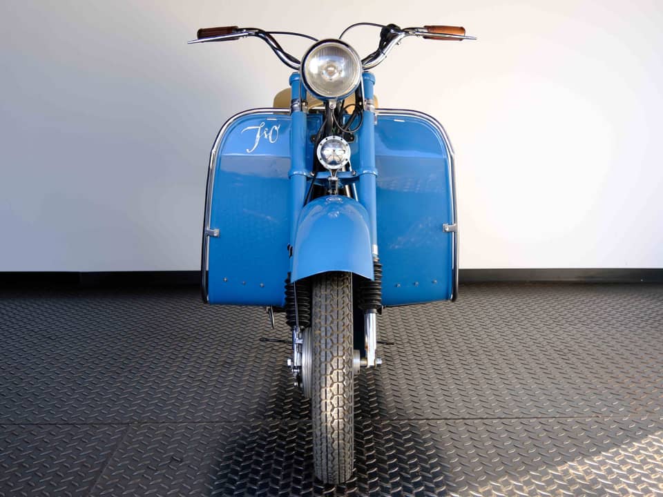 Bild 23/57 von Iso Rivolta Isoscooter 125 (1953)