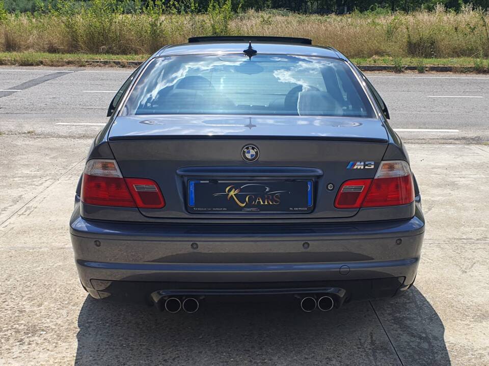 Image 6/42 of BMW M3 (2002)