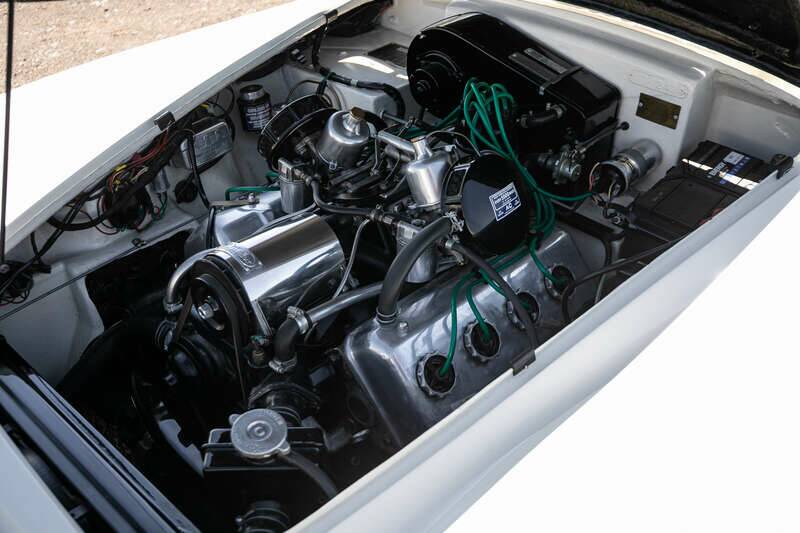 Afbeelding 16/37 van Daimler SP 250 (1963)
