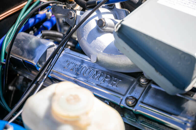 Image 12/49 de Triumph Stag (1977)