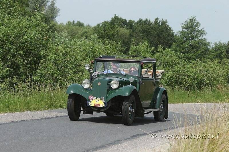 Image 8/12 of Tatra T57 Sport (1932)