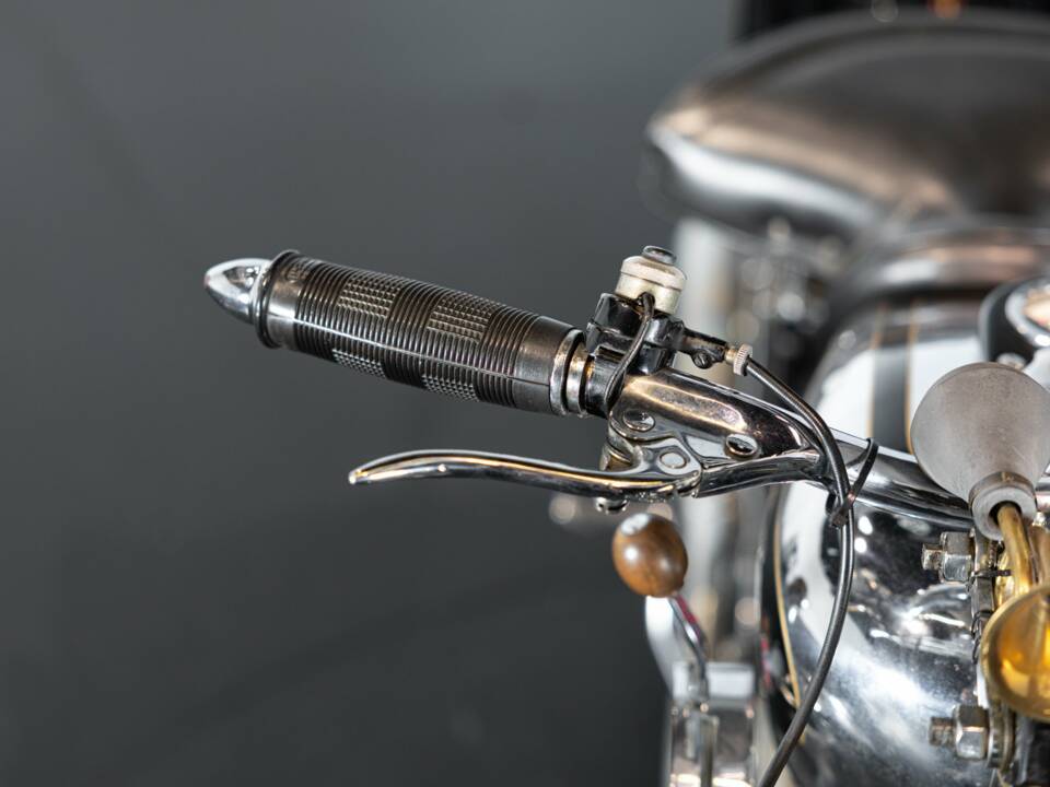 Image 11/50 de Bianchi DUMMY (1948)