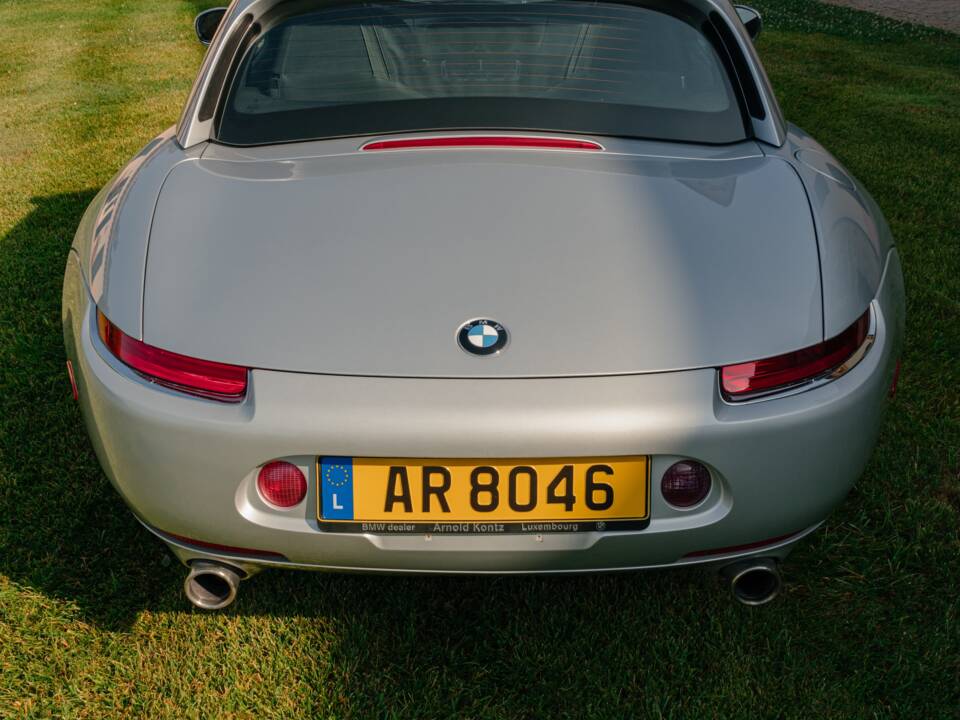 Image 66/185 of BMW Z8 (2001)
