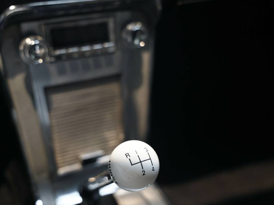 Image 45/57 of Ford Mustang 302 (1968)