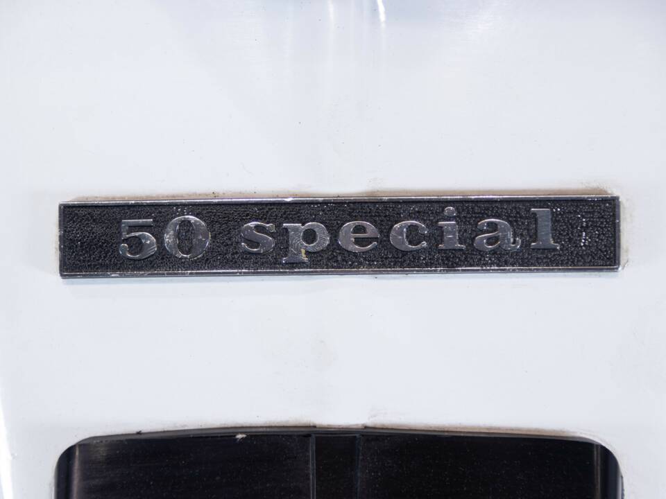 Image 46/50 of Piaggio Vespa 50 Special (1972)