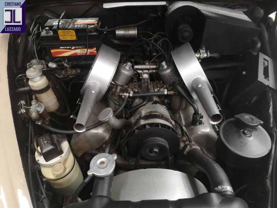 Imagen 61/64 de Daimler V8-250 (1969)