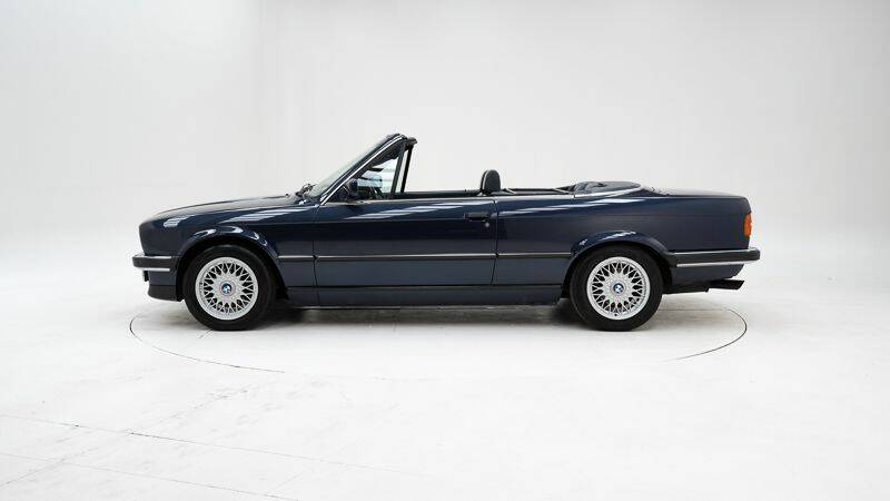 Immagine 8/15 di BMW 325i (1986)