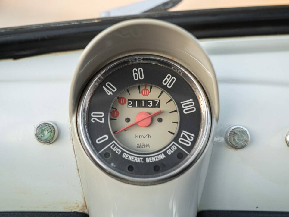 Image 39/50 of FIAT 500 F (1970)