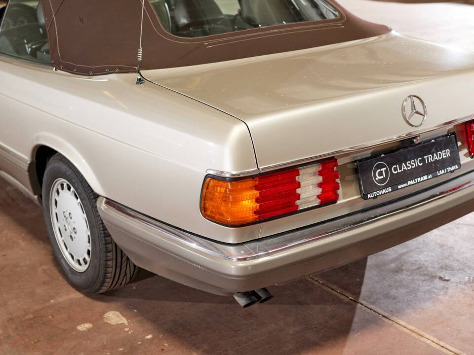 Bild 47/56 von Mercedes-Benz 500 SEC Bähr (1990)