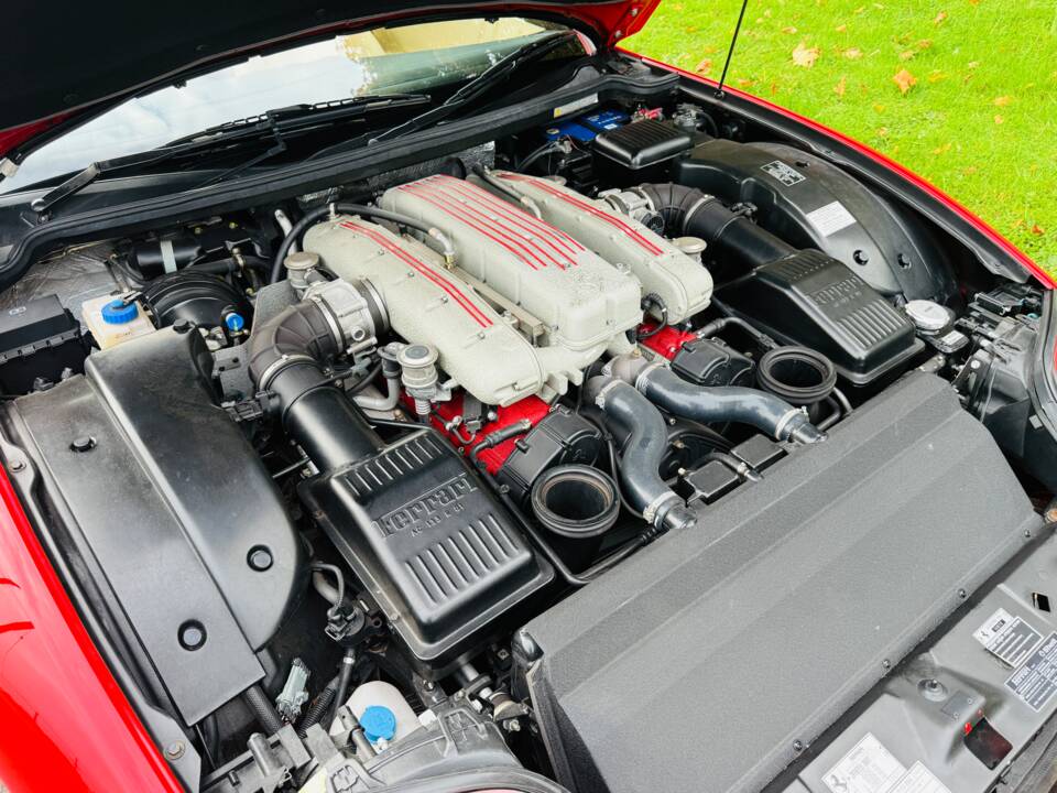 Immagine 17/22 di Ferrari 575M Maranello (2003)