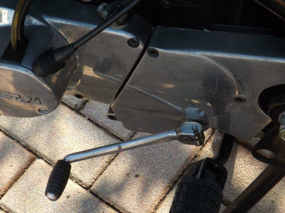 Afbeelding 25/47 van Laverda 125 LB Custom (1988)