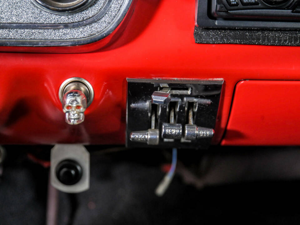 Image 25/50 of Ford Mustang 289 (1966)