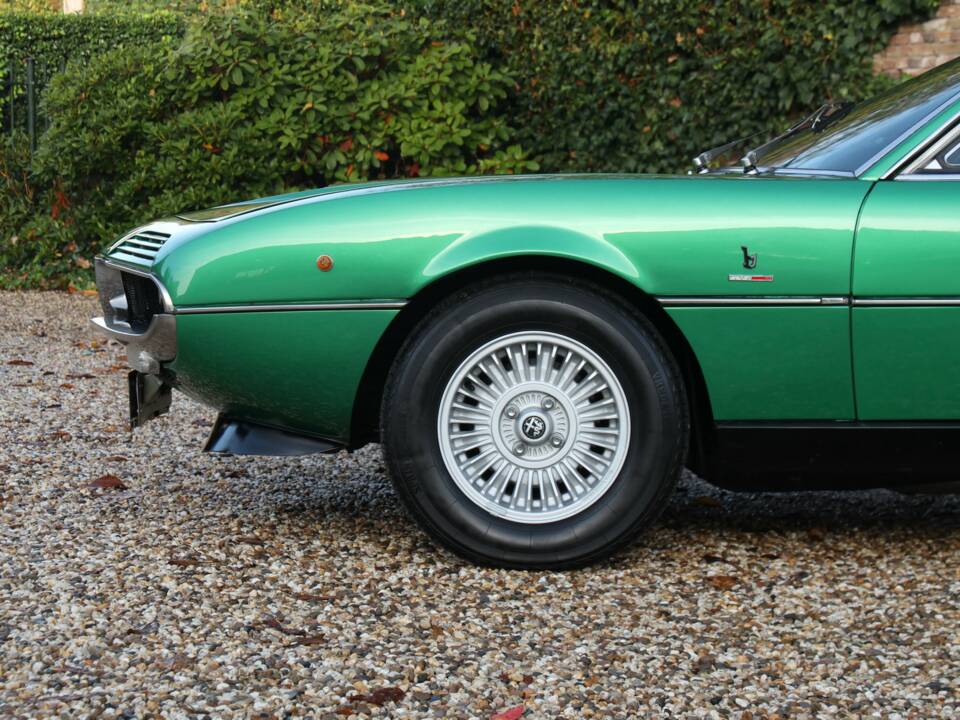 Image 28/50 of Alfa Romeo Montreal (1973)