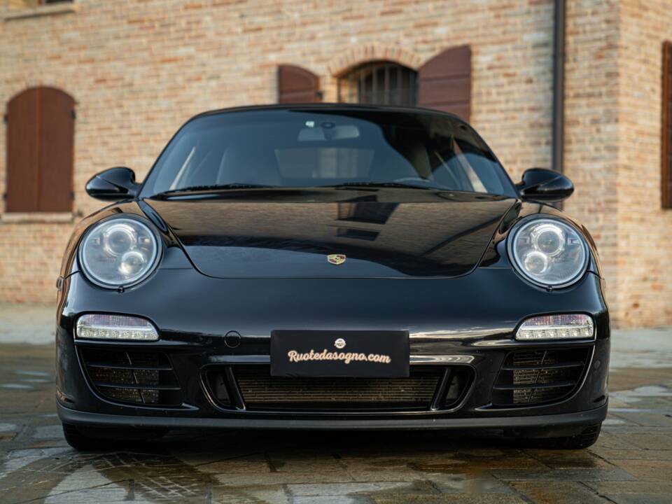 Immagine 3/50 di Porsche 911 Carrera GTS (2011)