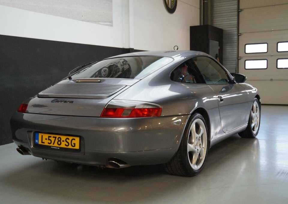 Afbeelding 28/50 van Porsche 911 Carrera (2001)