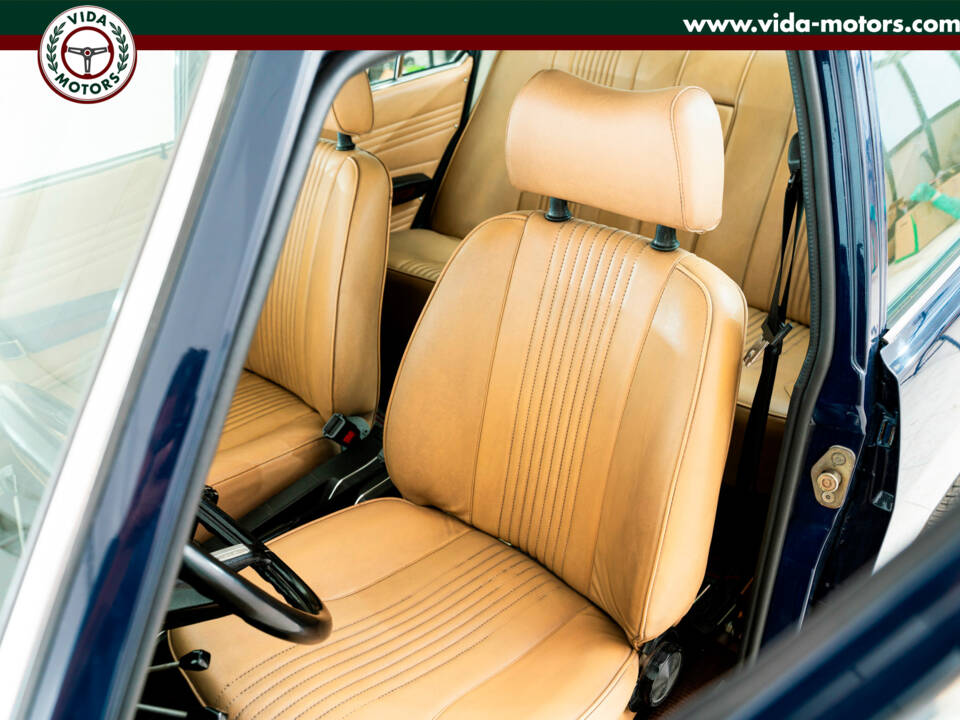 Image 12/20 of Alfa Romeo Alfetta 1.8 (1976)