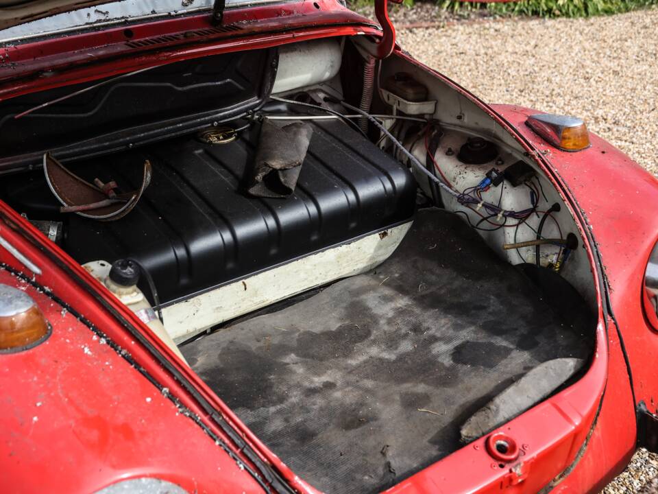 Afbeelding 12/41 van Volkswagen Kever 1303 LS (1972)