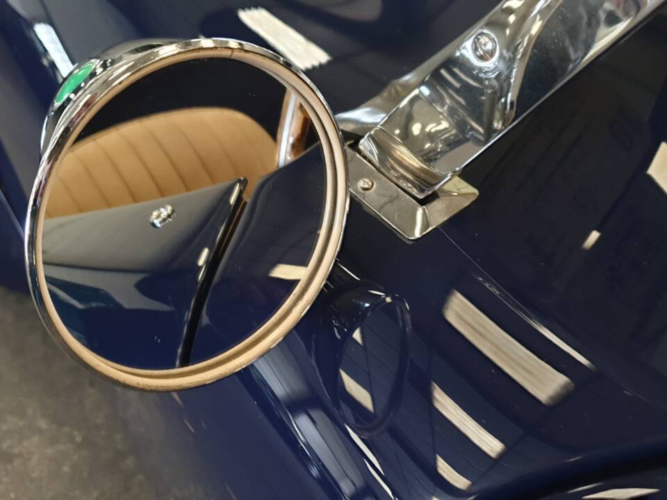 Imagen 14/45 de AC Cobra Mk IV (1982)