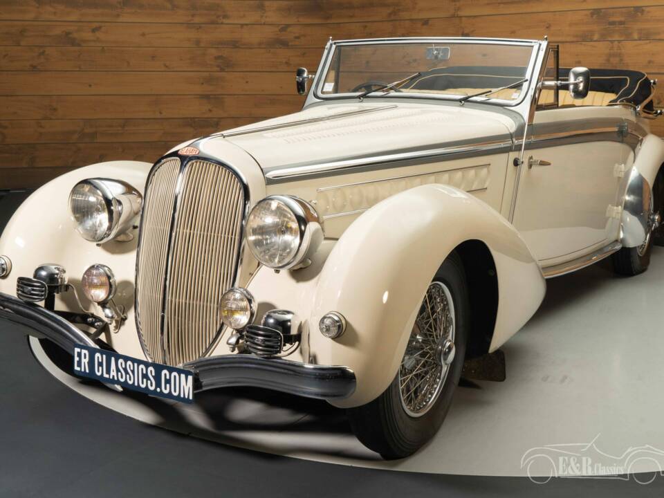 Image 4/8 of Delahaye 148 L Chapron &quot;Mylord Grand Luxe&quot; (1939)