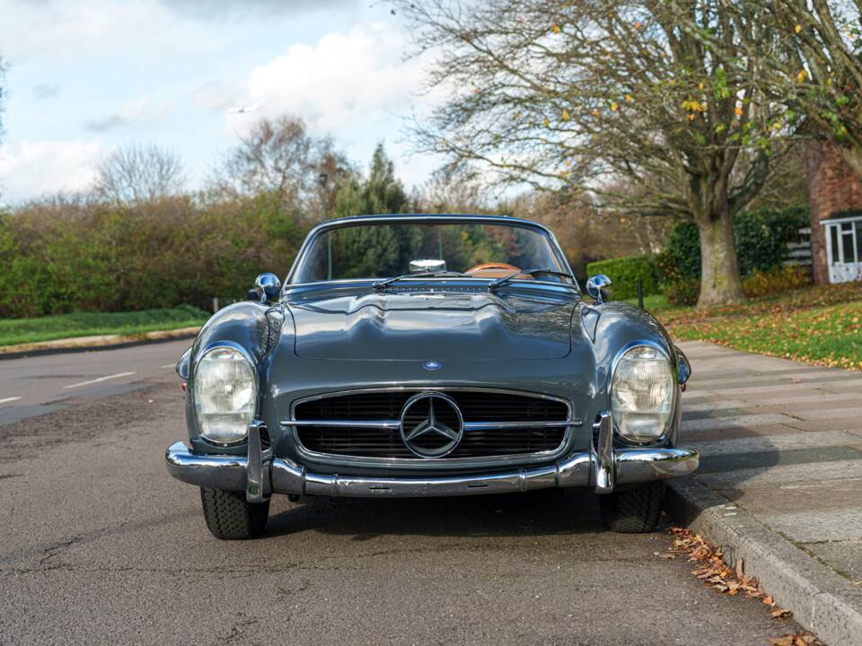 Image 5/25 de Mercedes-Benz 300 SL Roadster (1961)