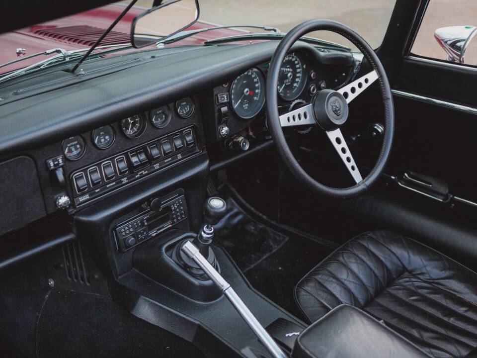 Bild 4/50 von Jaguar Type E V12 (1971)