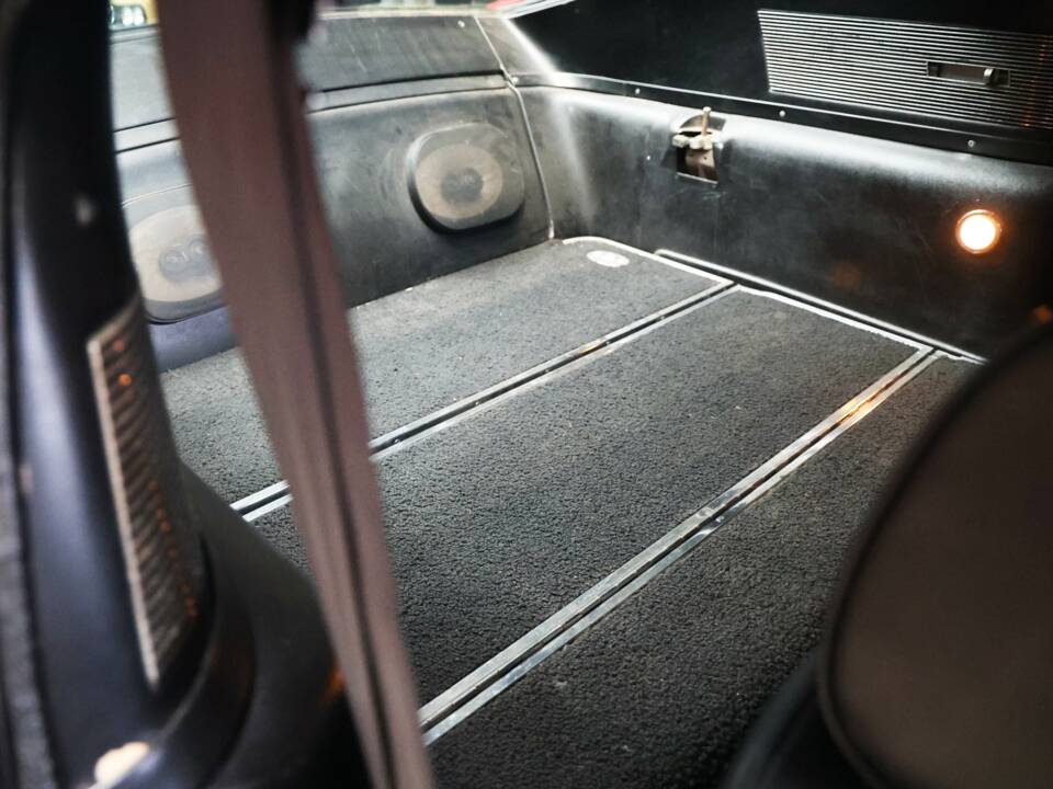 Image 53/57 of Ford Mustang 302 (1968)