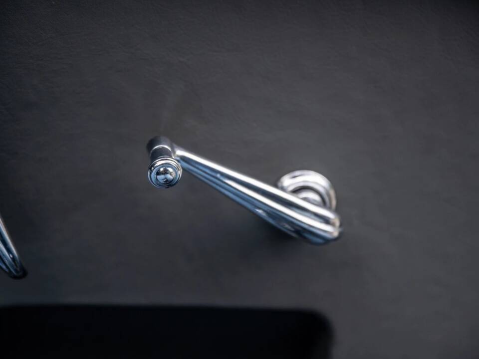 Image 54/64 of Aston Martin DB 2/4 Mk II (1957)