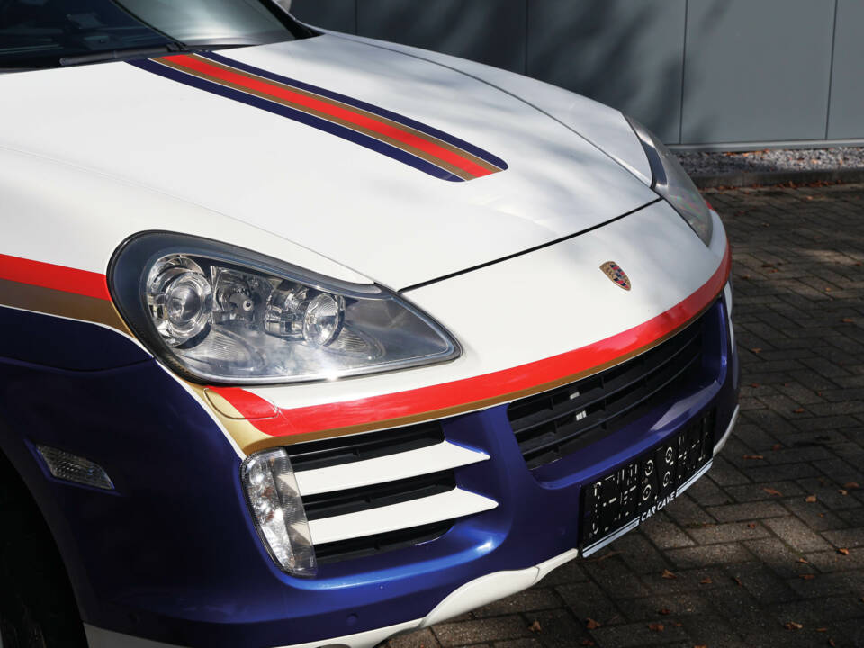 Bild 16/41 von Porsche Cayenne GTS (2007)