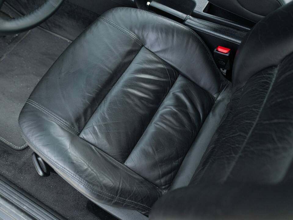 Bild 29/50 von Audi A6 Avant 2.0 quattro (1995)