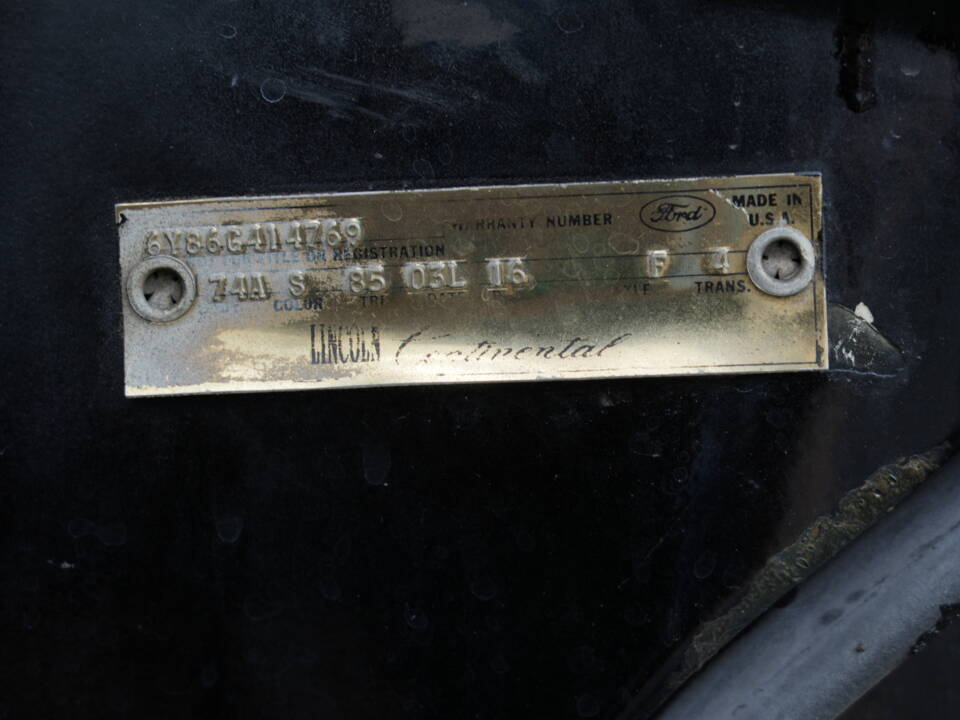 Immagine 43/57 di Lincoln Continental Convertible (1966)