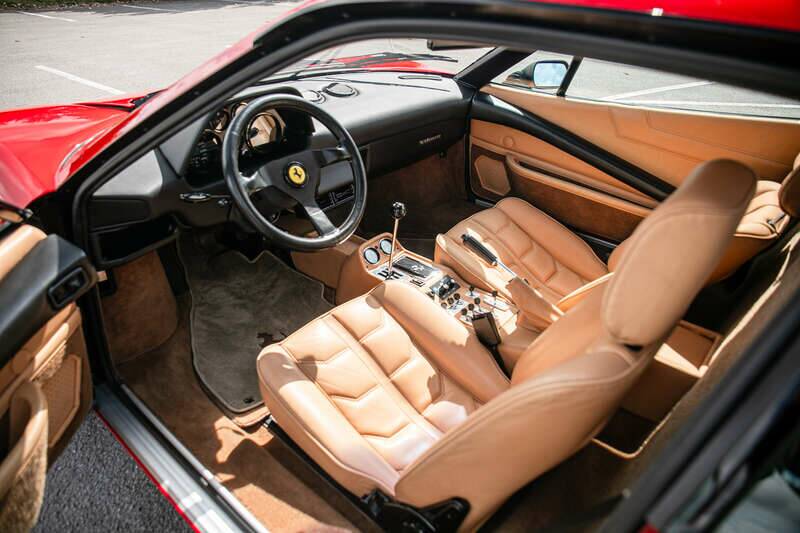 Image 2/50 of Ferrari 208 GTB Turbo (1985)