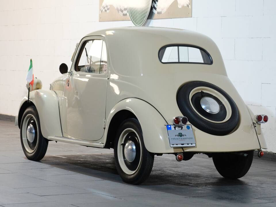 Image 14/27 of FIAT 500 A Topolino (1938)