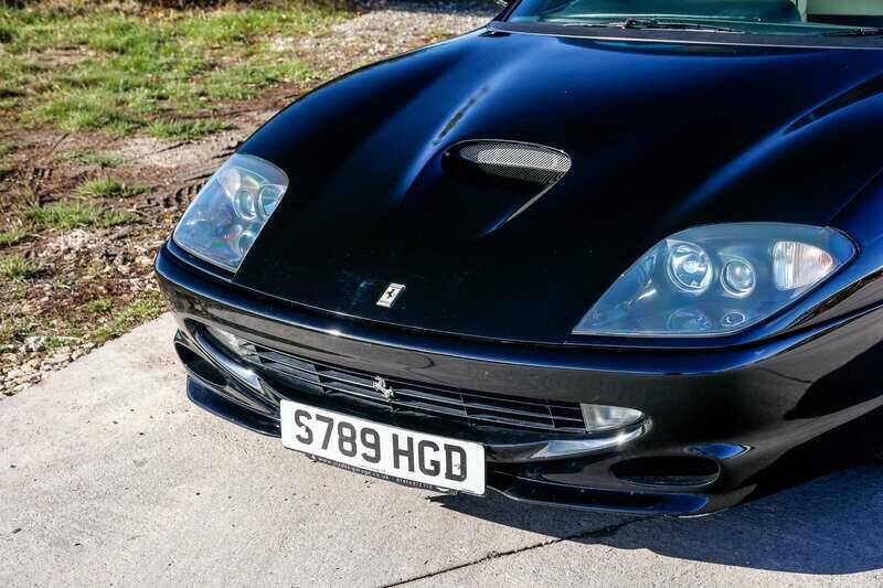 Image 8/28 of Ferrari 550 Maranello (1999)